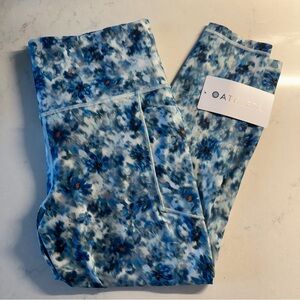Athleta 3/4 Length Leggings